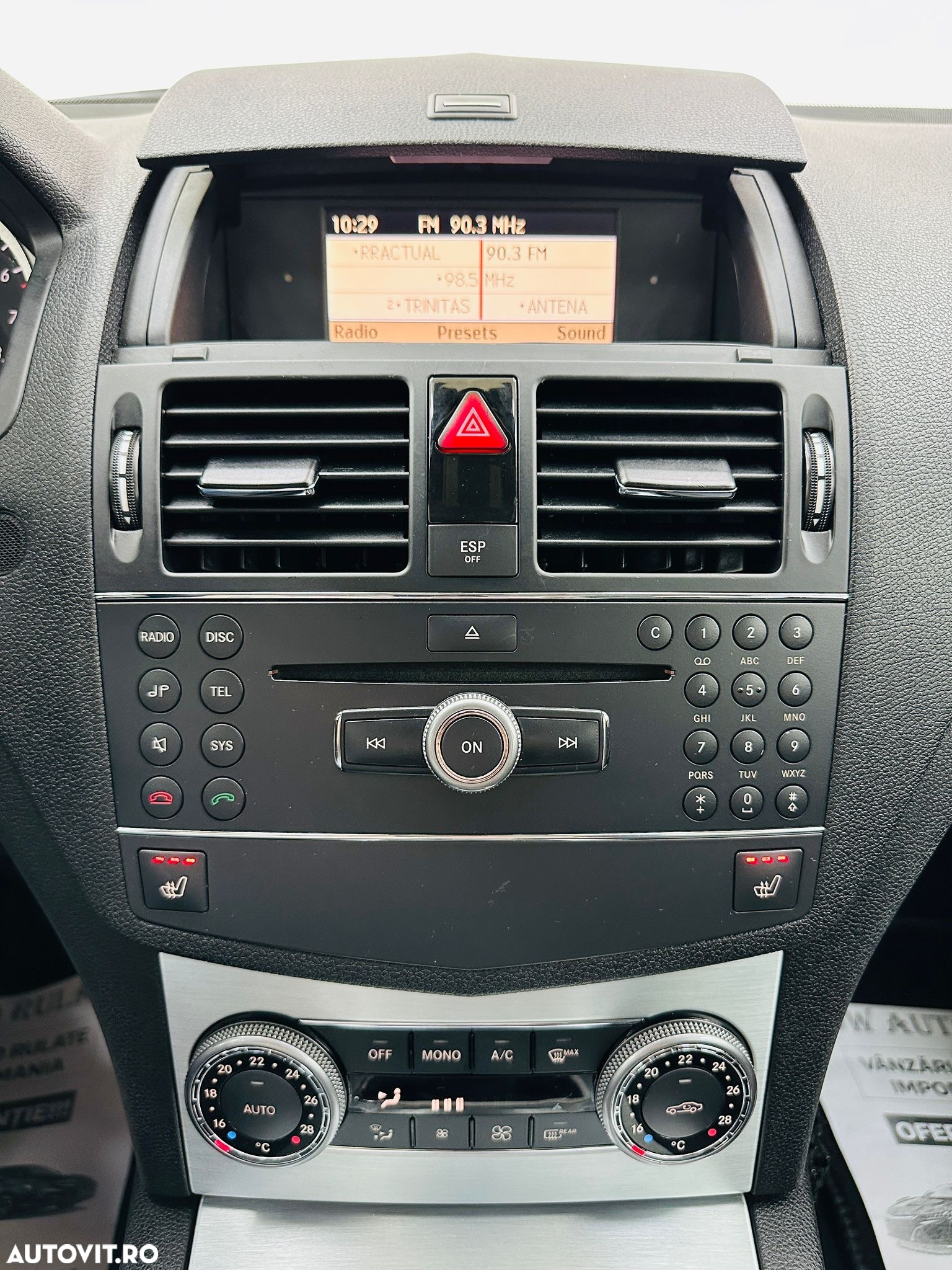 Mercedes-Benz C - 26