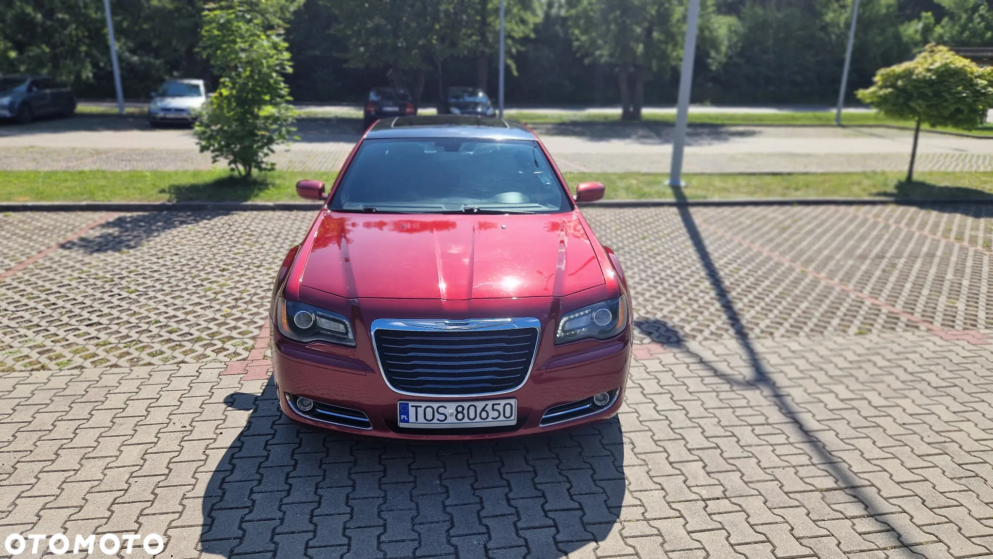 Chrysler 300s - 11