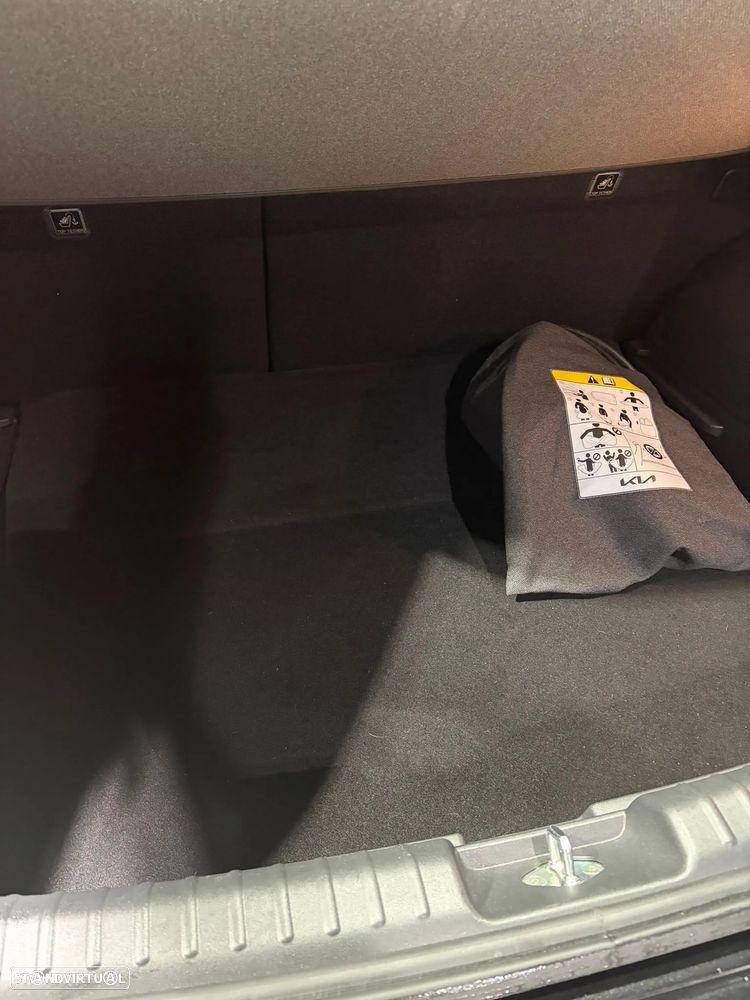 Kia Niro EV 64kWh Tech - 14