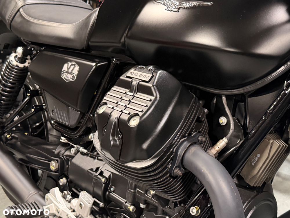 Moto Guzzi V7 - 20