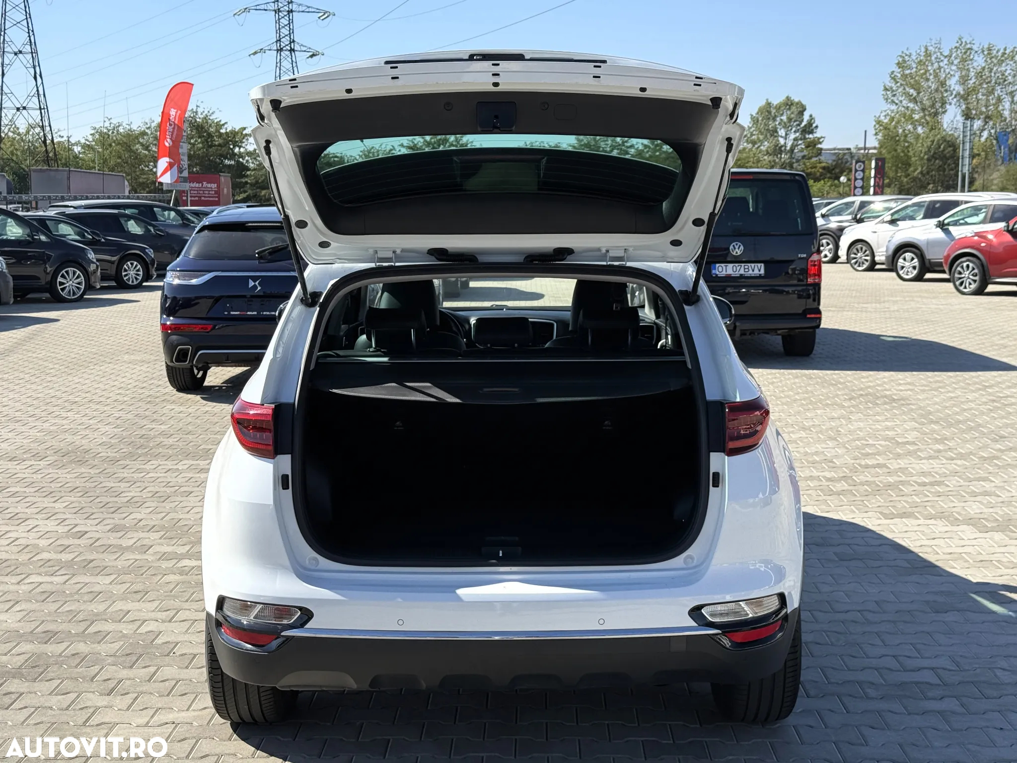 Kia Sportage 1.6 DSL MHEV 7DCT HP 4x2 Business Line - 11