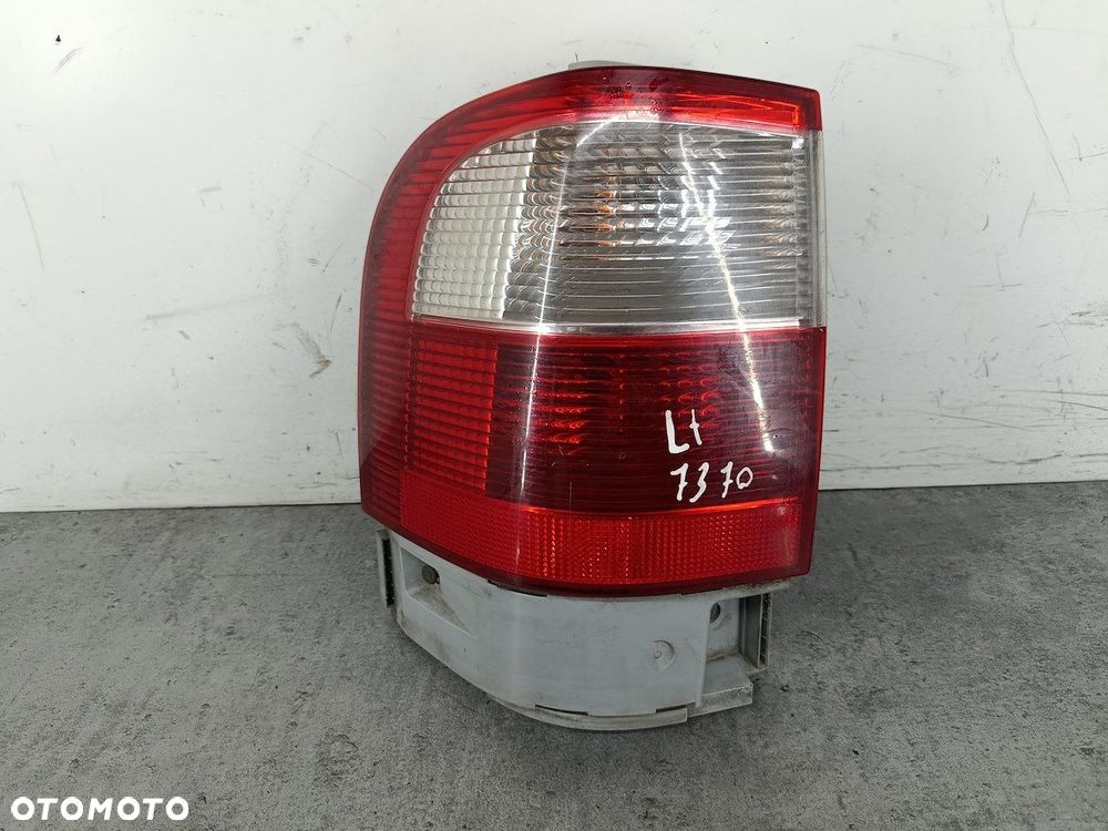LAMPA TYLNA LEWA FORD GALAXY II - 1