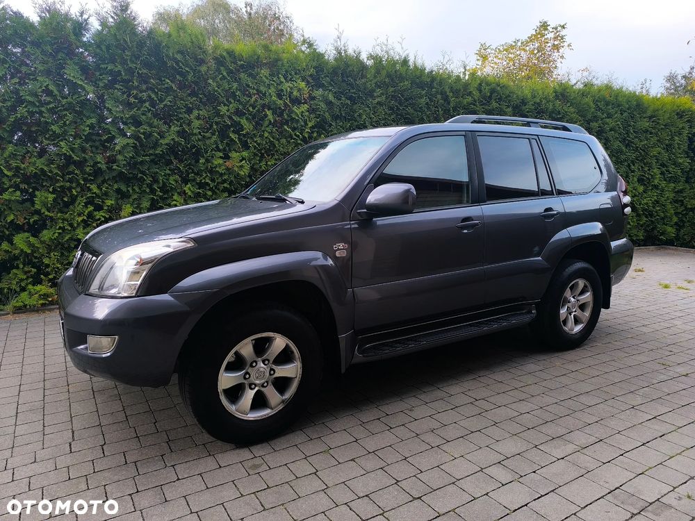 Toyota Land Cruiser 2009 photo 2