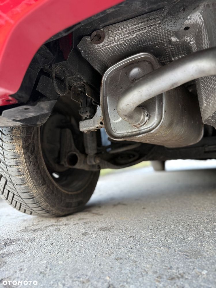 Renault Clio 1.2 16V Authentique - 30