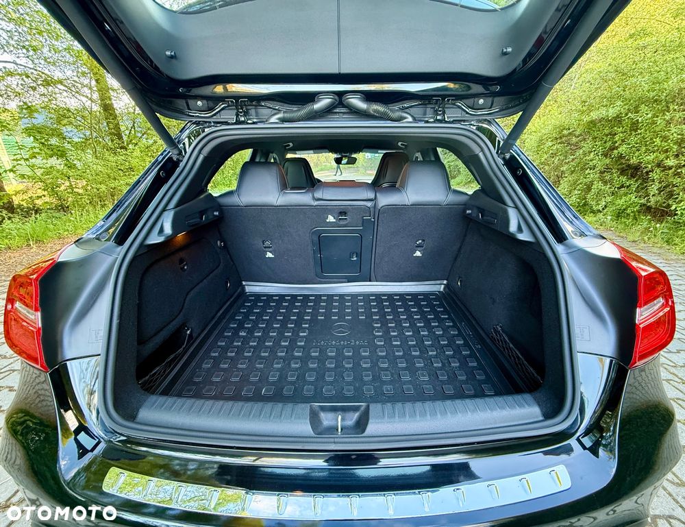 Mercedes-Benz GLA 45 AMG 4-Matic - 24