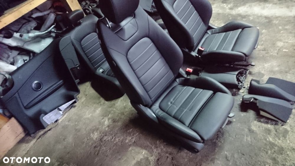 Fotele mercedes w 205 coupe AMG - 1