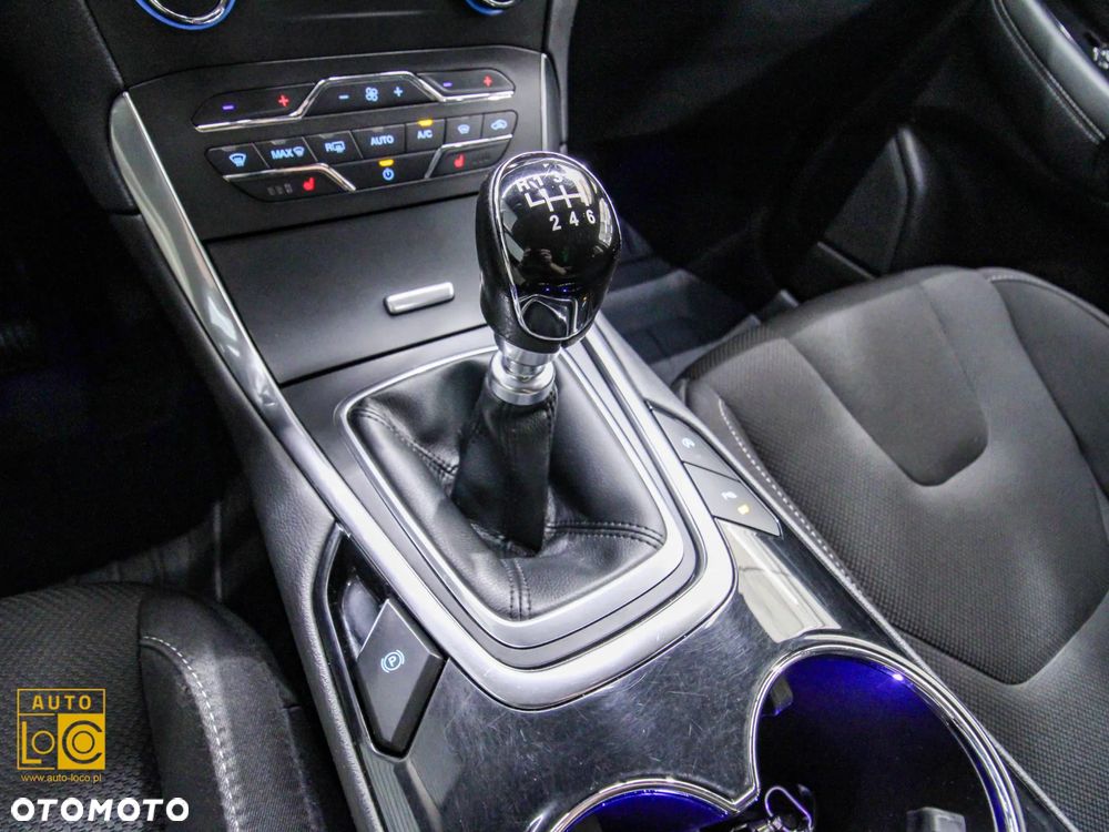 Ford S-Max 2.0 EcoBlue Titanium - 27