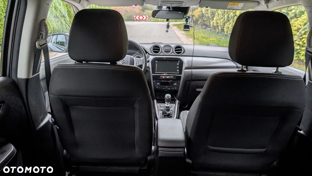 Suzuki Vitara 1.4 Boosterjet SHVS Premium 2WD - 14