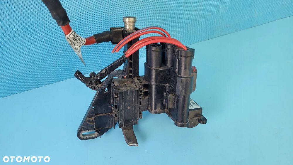 BEZPIECZNIK AKUMULATORA 929614901 BMW F20 F30 - 12