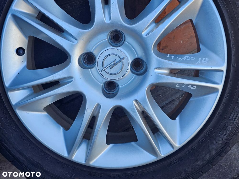 KOŁA FELGI ALUMINIOWE OPONY LETNIE OPEL CORSA D ASTRA H G MERIVA A 195/55/16 R 16 ET40 4X100 - 7