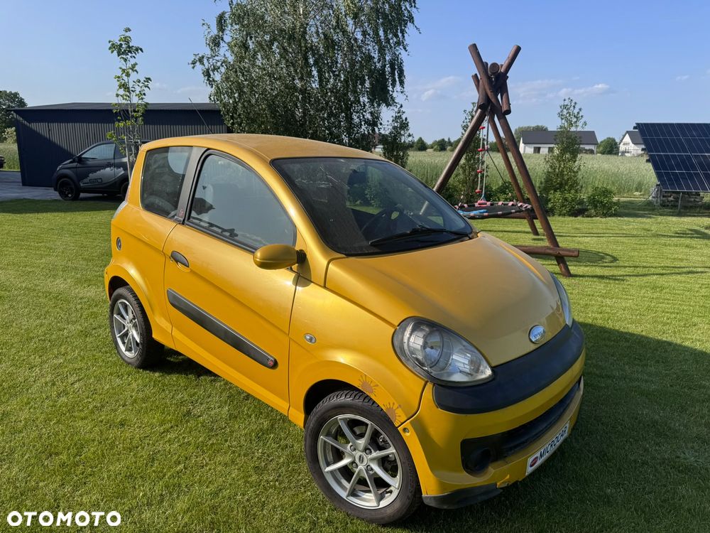 Microcar MC - 32