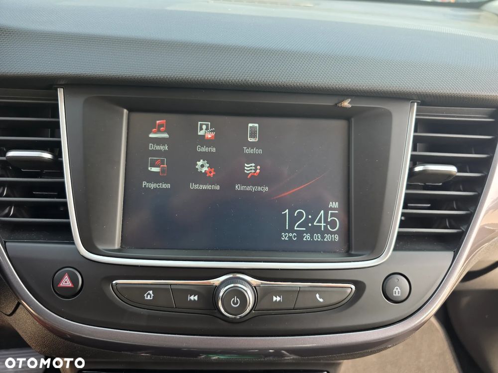 Opel Crossland X - 30
