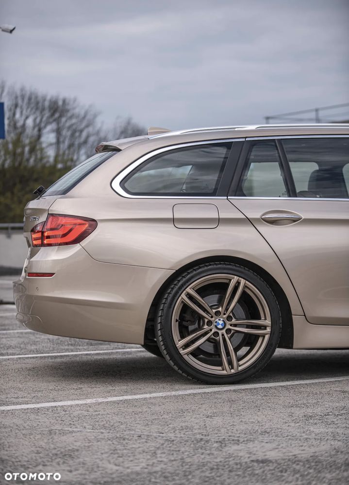 BMW Seria 5 - 36