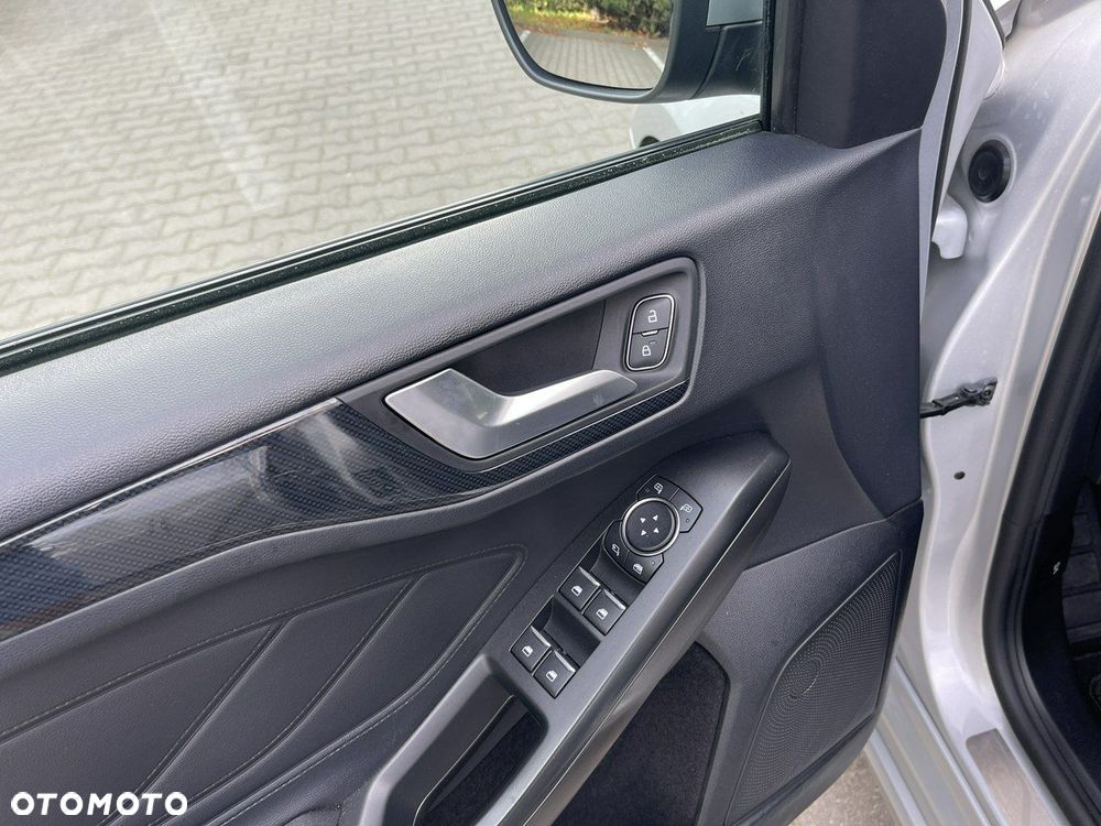 Ford Focus - 20