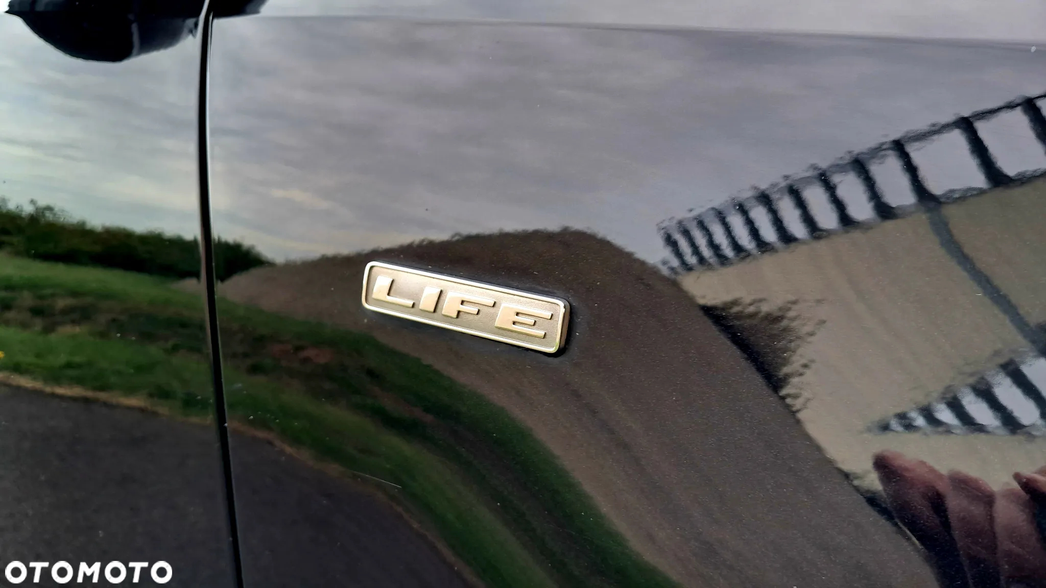 Volkswagen Polo 1.2 TSI Life - 9