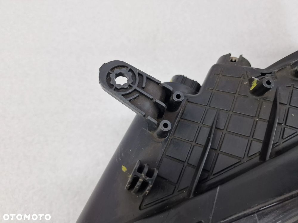 HYUNDAI I30 II 12- LEWA LAMPA PRZEDNIA PRZÓD , NR 92101-A6020 , NR AUKCJI LA519 - 7