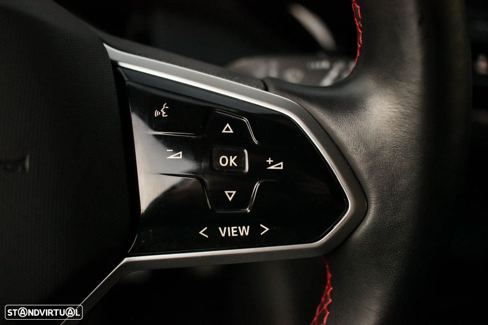 VW ID.4 4Motion GTX - 19