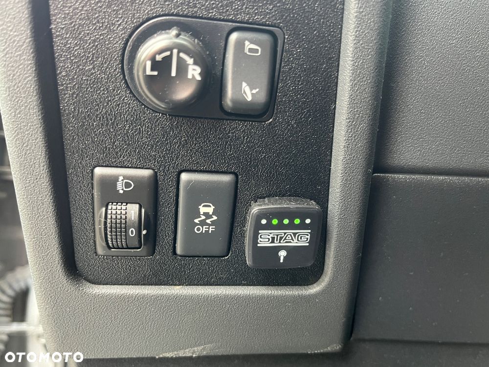 Nissan Qashqai - 12