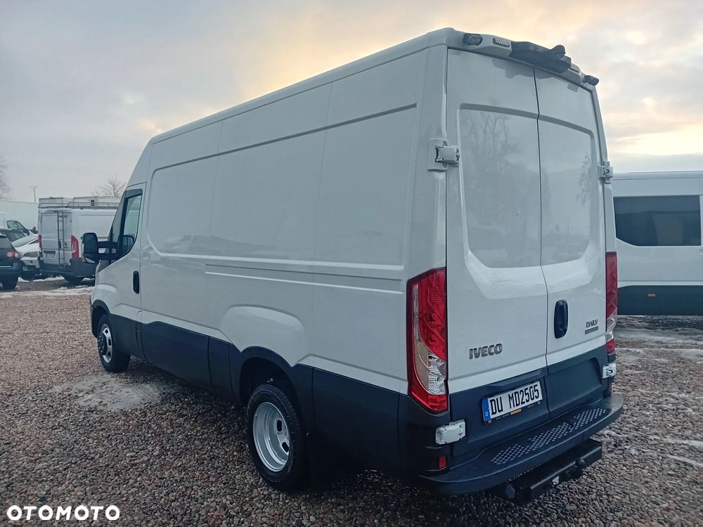 Iveco Daily Bliźniak - 7