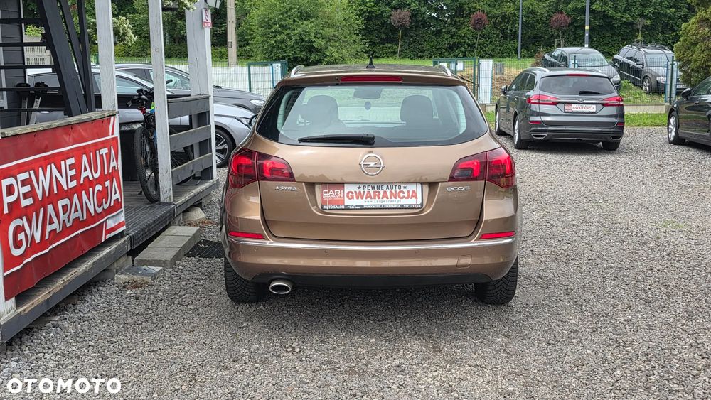 Opel Astra 1.4 T Cosmo - 27