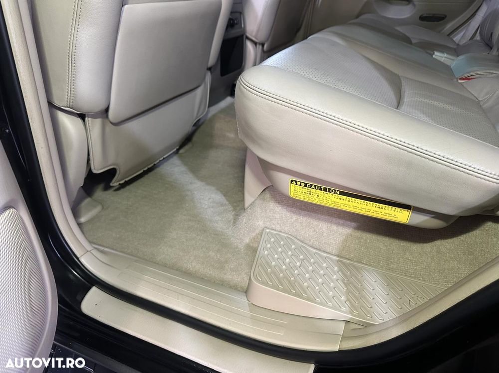 Toyota Land Cruiser 3.0 TD-4D VIP - 5