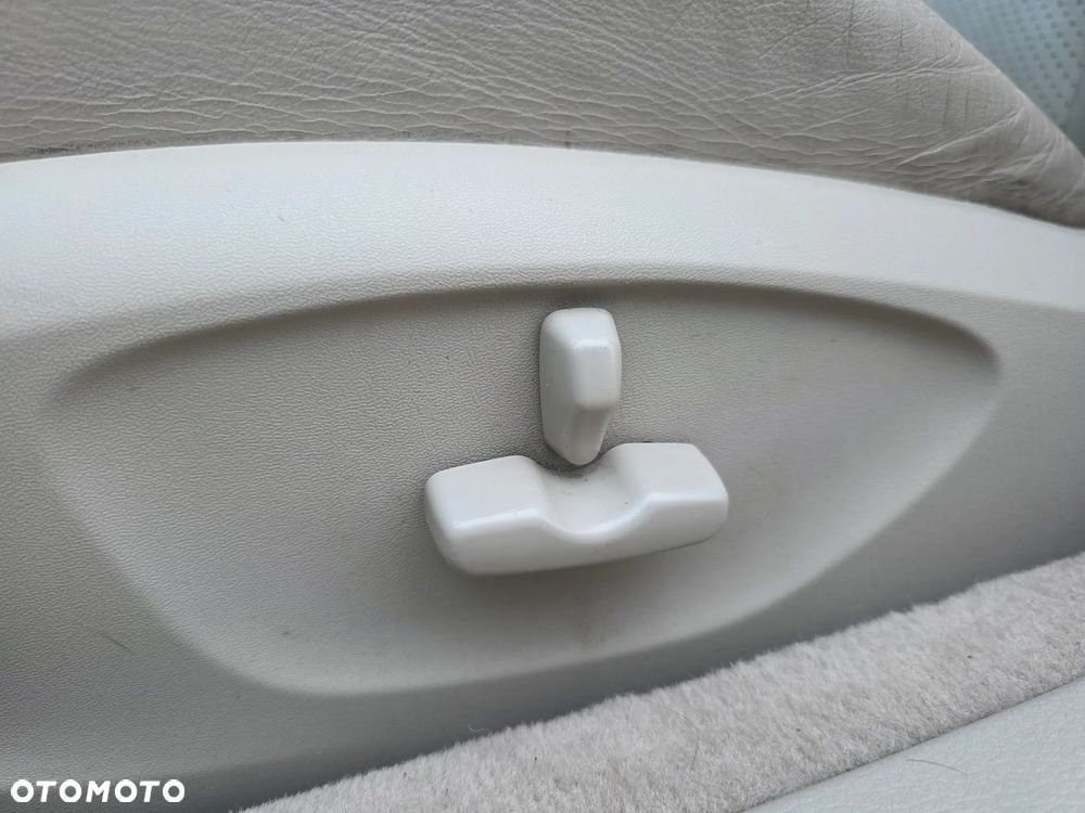 Subaru Legacy - 29