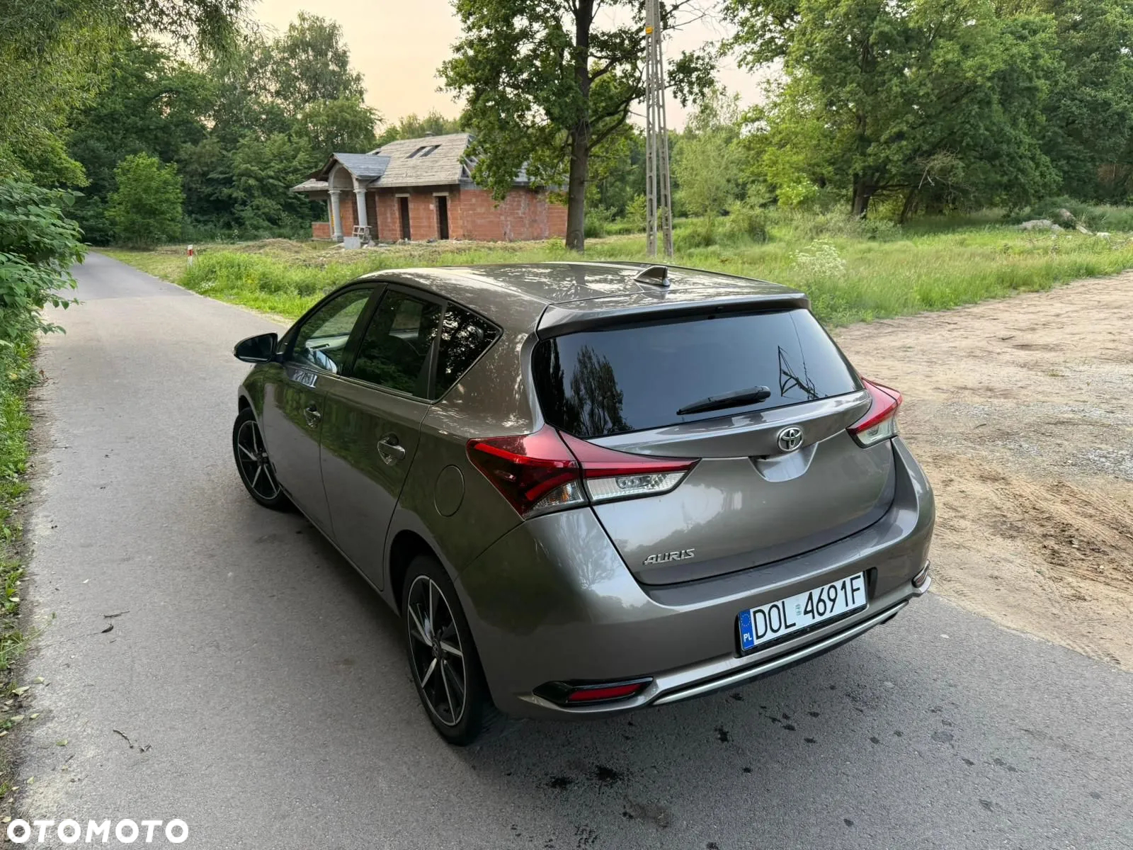 Toyota Auris 1.2 T Premium MS - 5