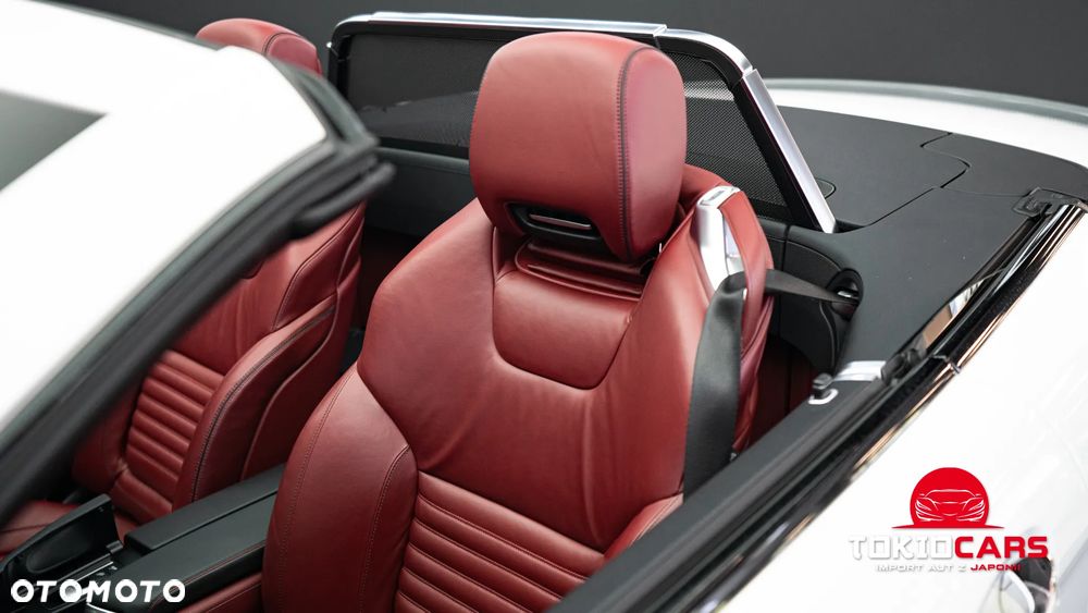 Mercedes-Benz SL - 32