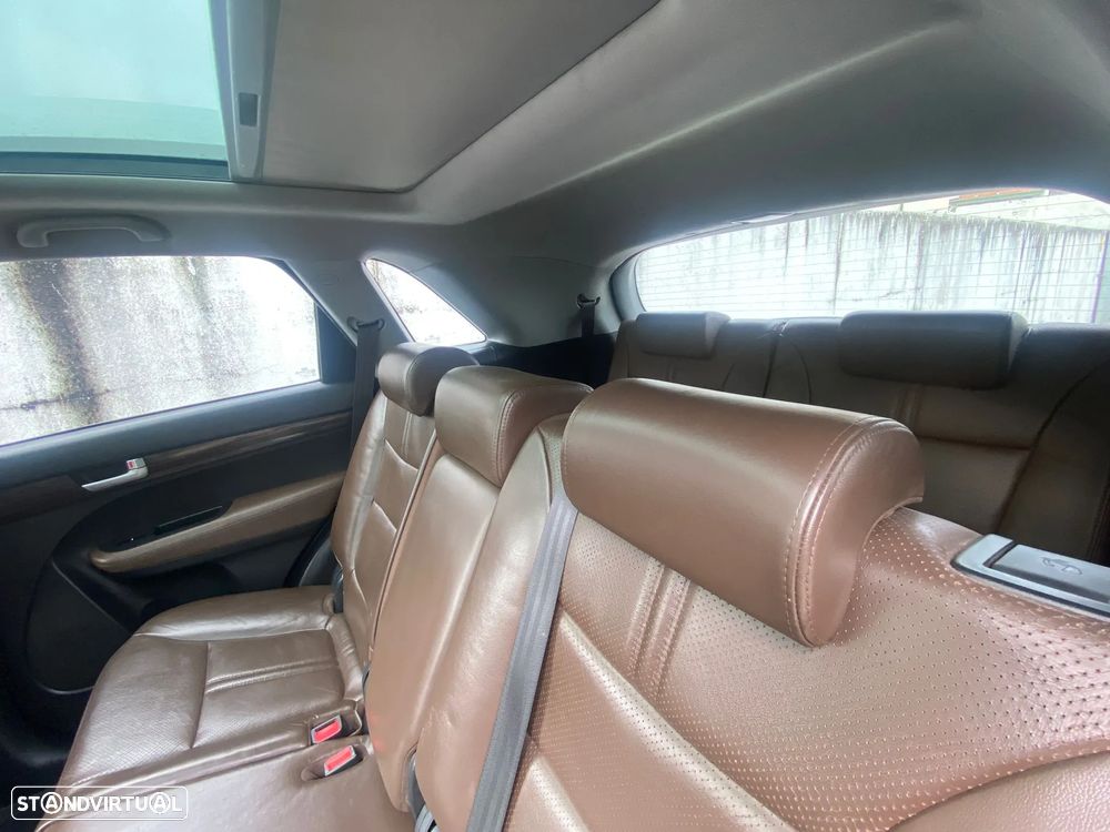 Kia Sorento 2.2 CRDi - 38