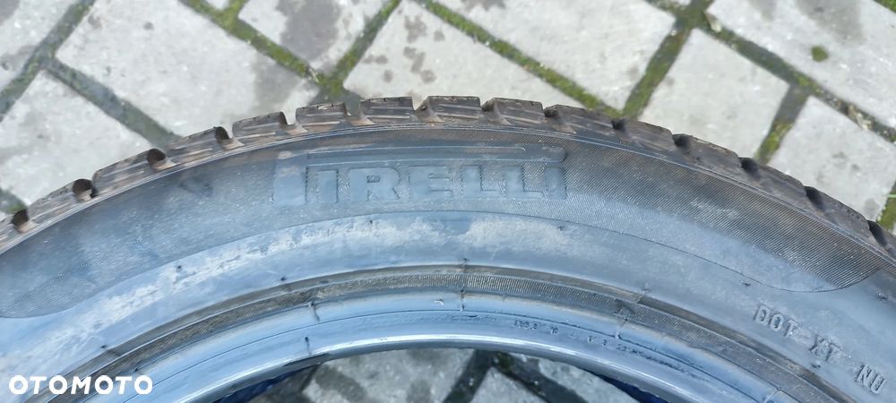OPONA ZIMOWA 225/50R17 98V PIRELLI SOTTOZERO 3 (3520) ZIMA 7 mm 1 SZTUKA - 3