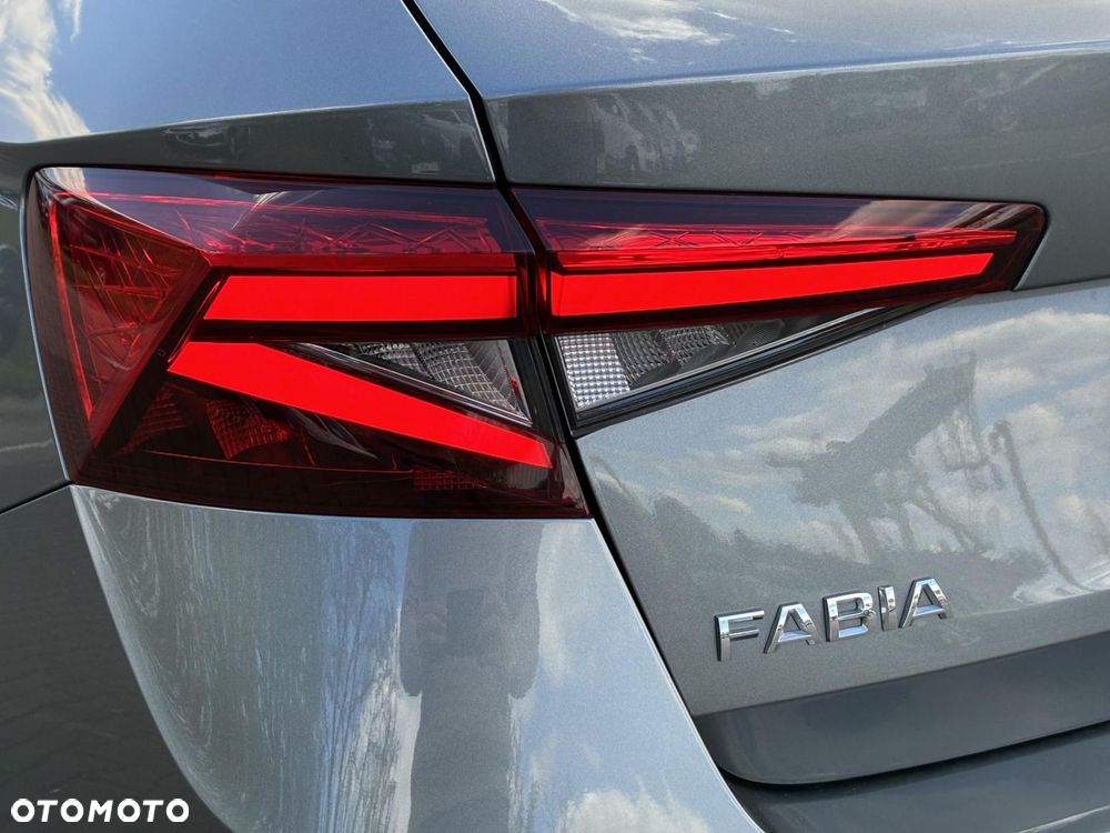 Skoda Fabia 1.0 TSI Ambition - 10