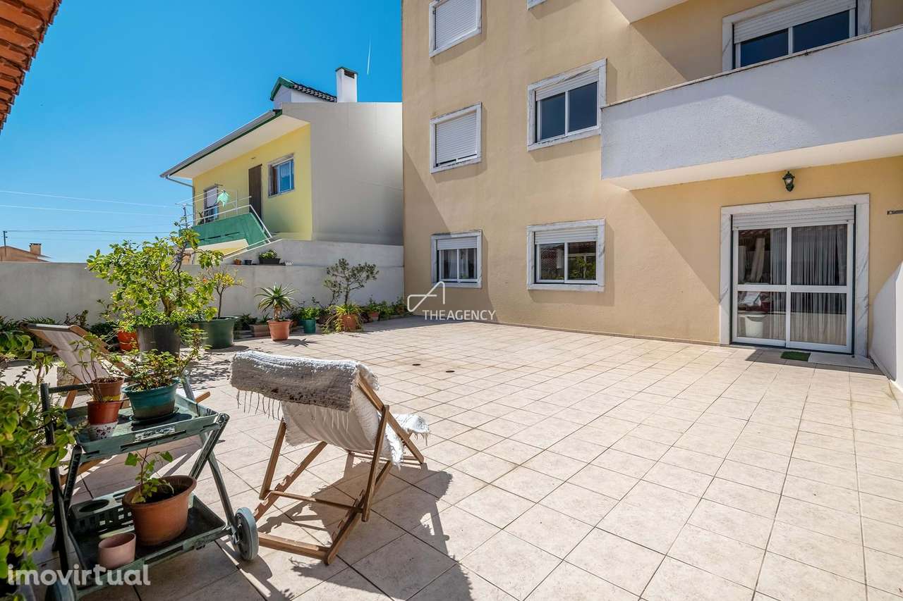 Oportunidade Única | T3 com Terraço Amplo e Conforto de Moradia no Bom - Grande imagem: 3/33