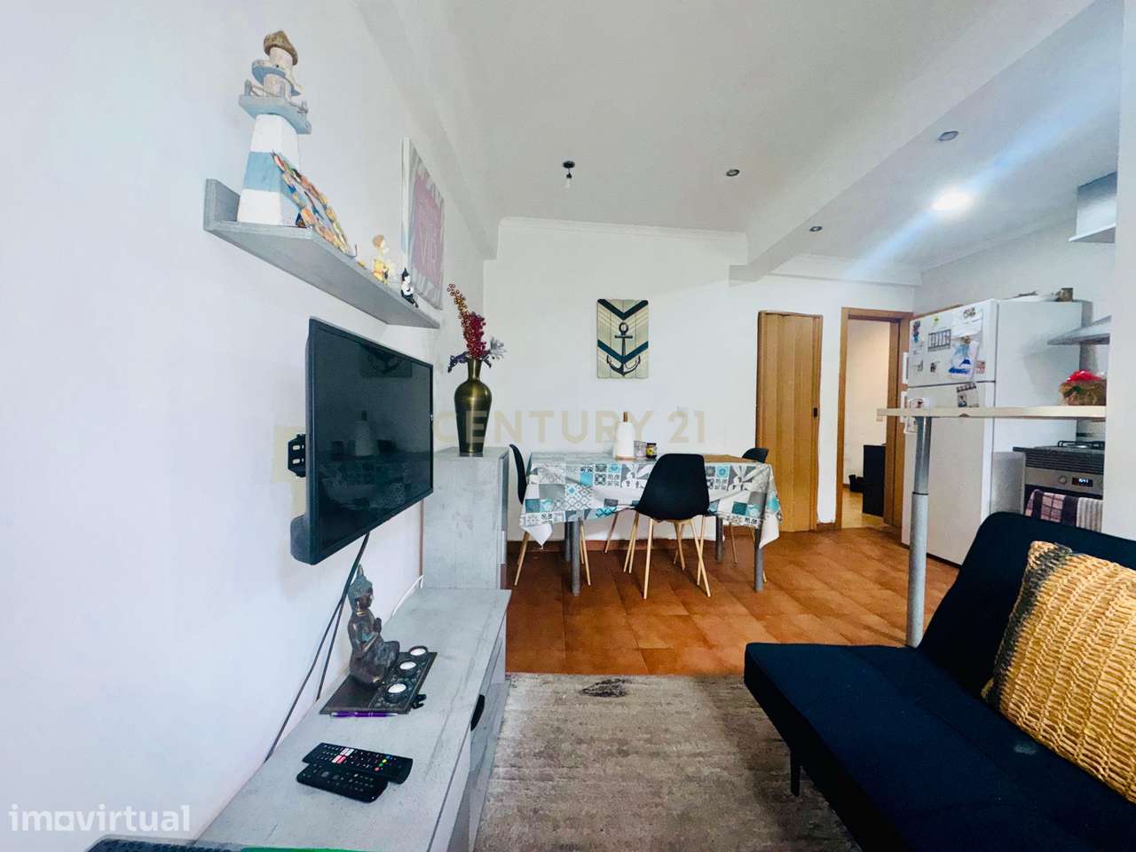Apartamento T2 em Reboleira, Amadora - Oportunidade Única! - Grande imagem: 4/16