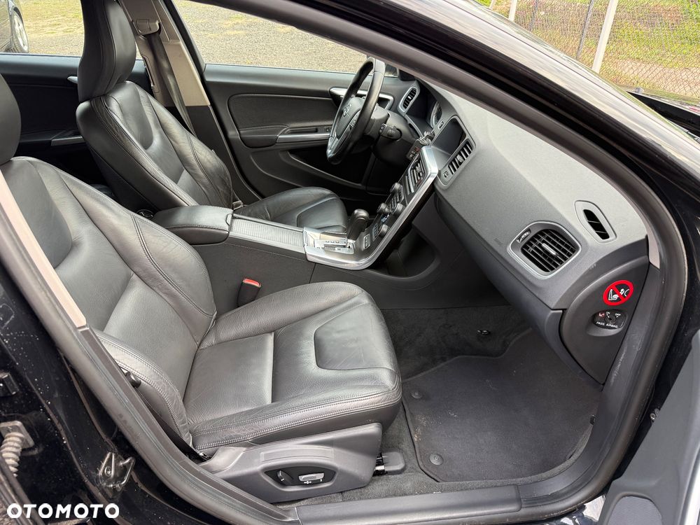 Volvo V60 - 37