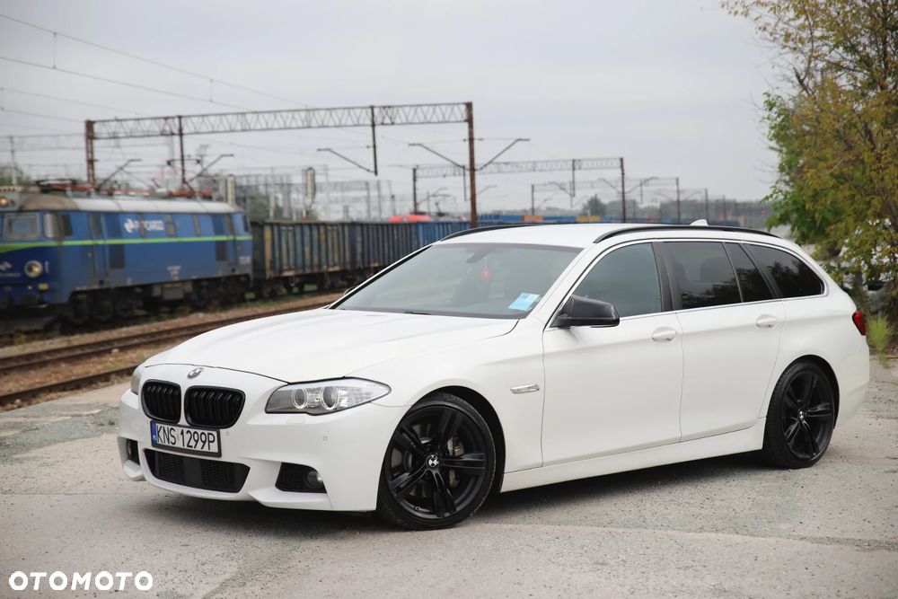 BMW Seria 5 525d xDrive - 1