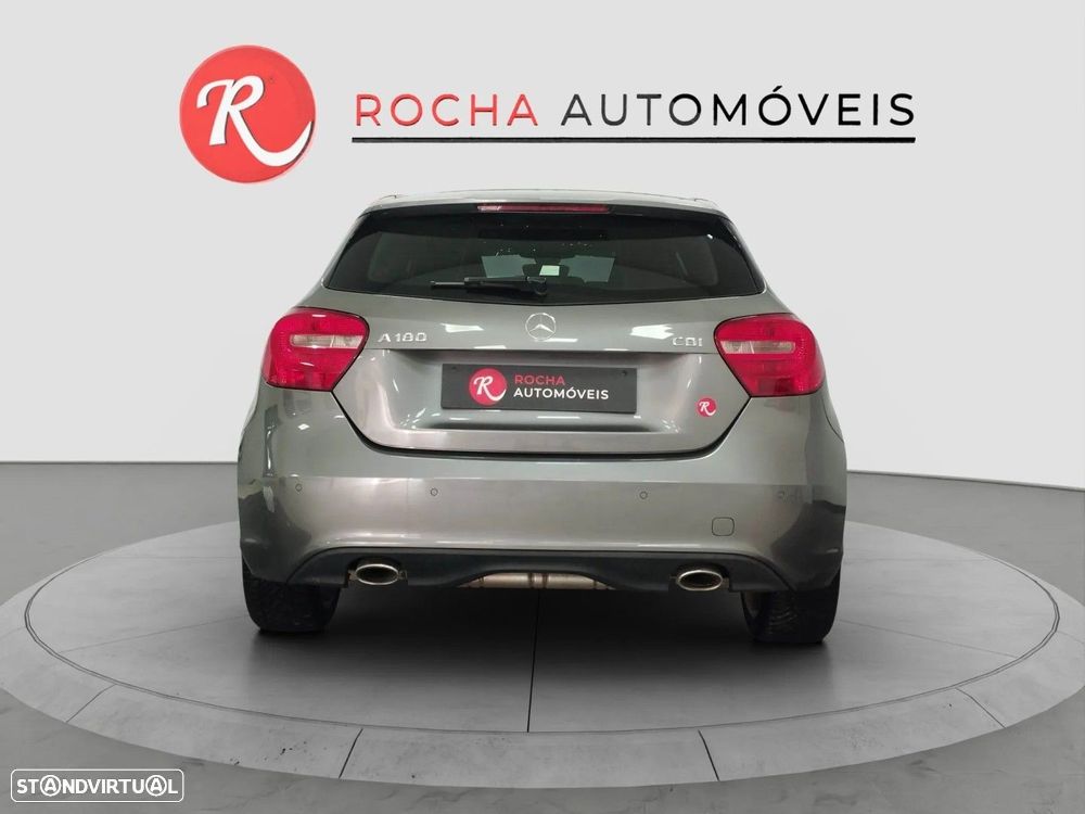 Mercedes-Benz A 180 - 4