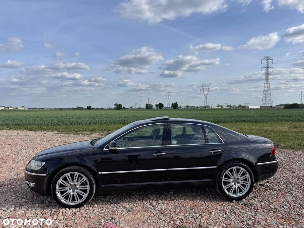 Volkswagen Phaeton - 14