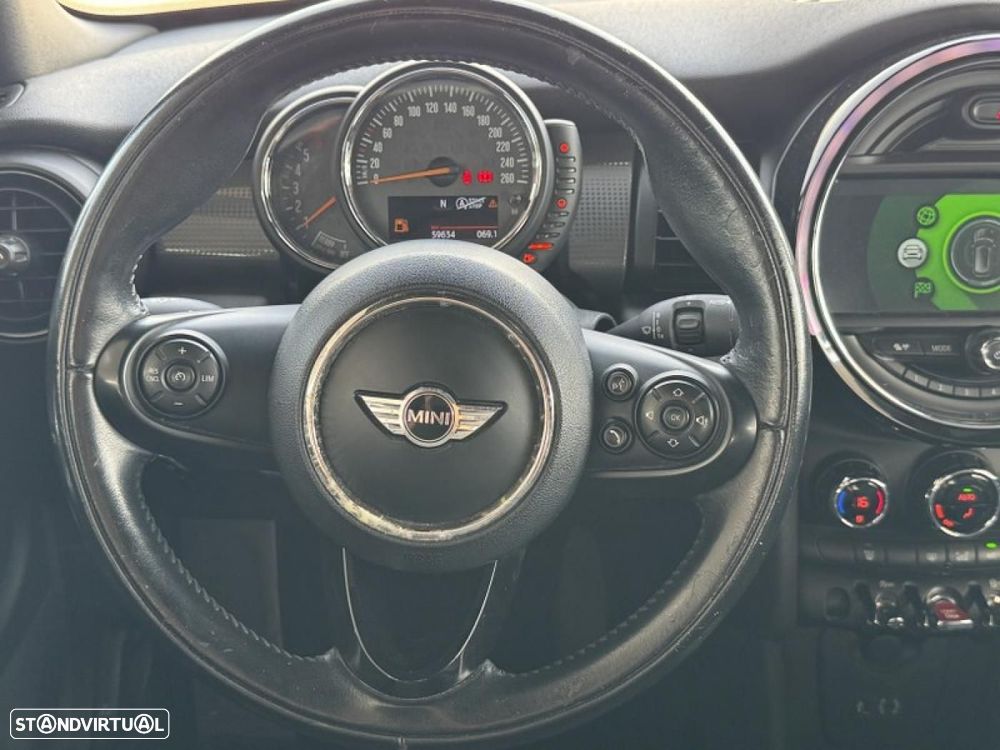 MINI Cabrio Cooper D - 8