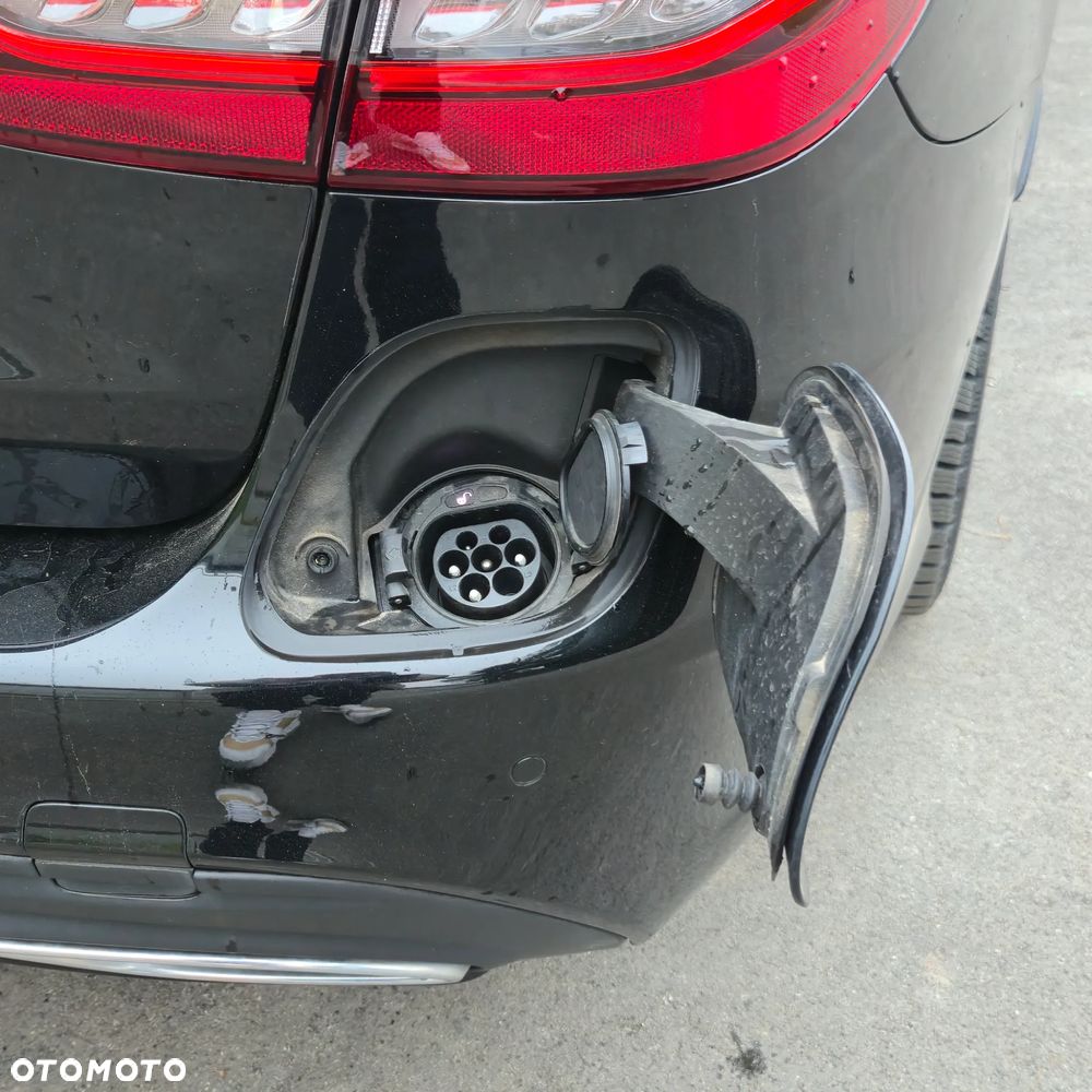 Mercedes-Benz Klasa C 300 de 9G-TRONIC Night Edition - 12