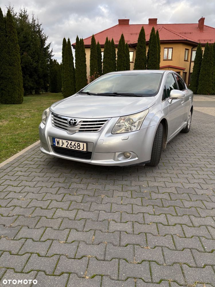 Toyota Avensis 1.8 Luna - 2