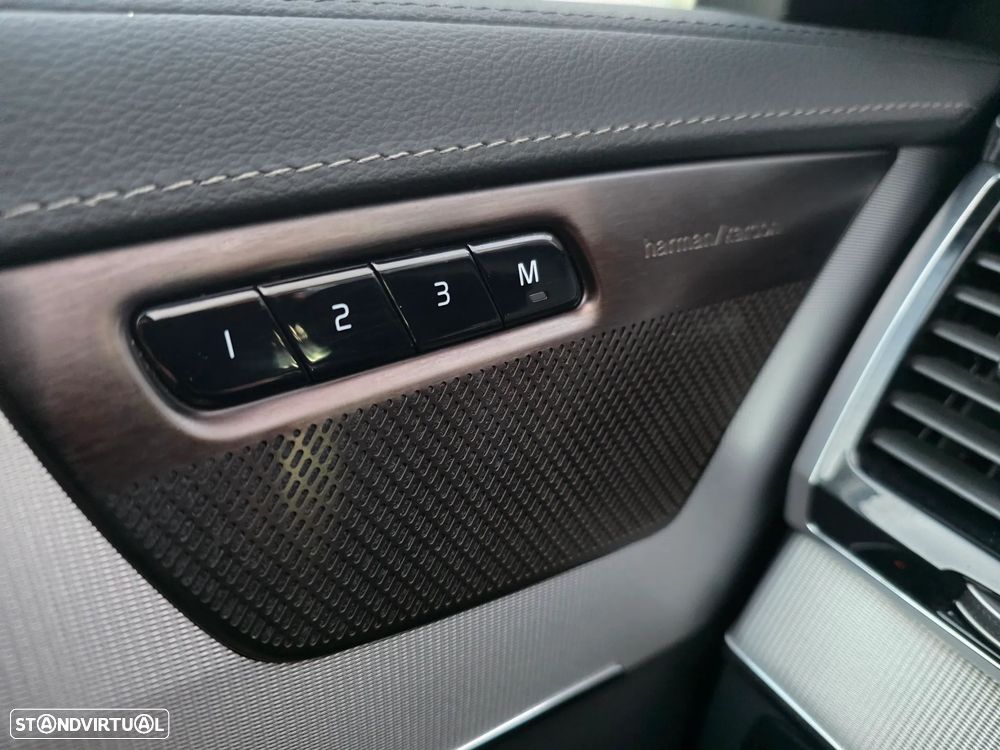 Volvo XC 90 2.0 T8 PHEV Plus Dark AWD - 16