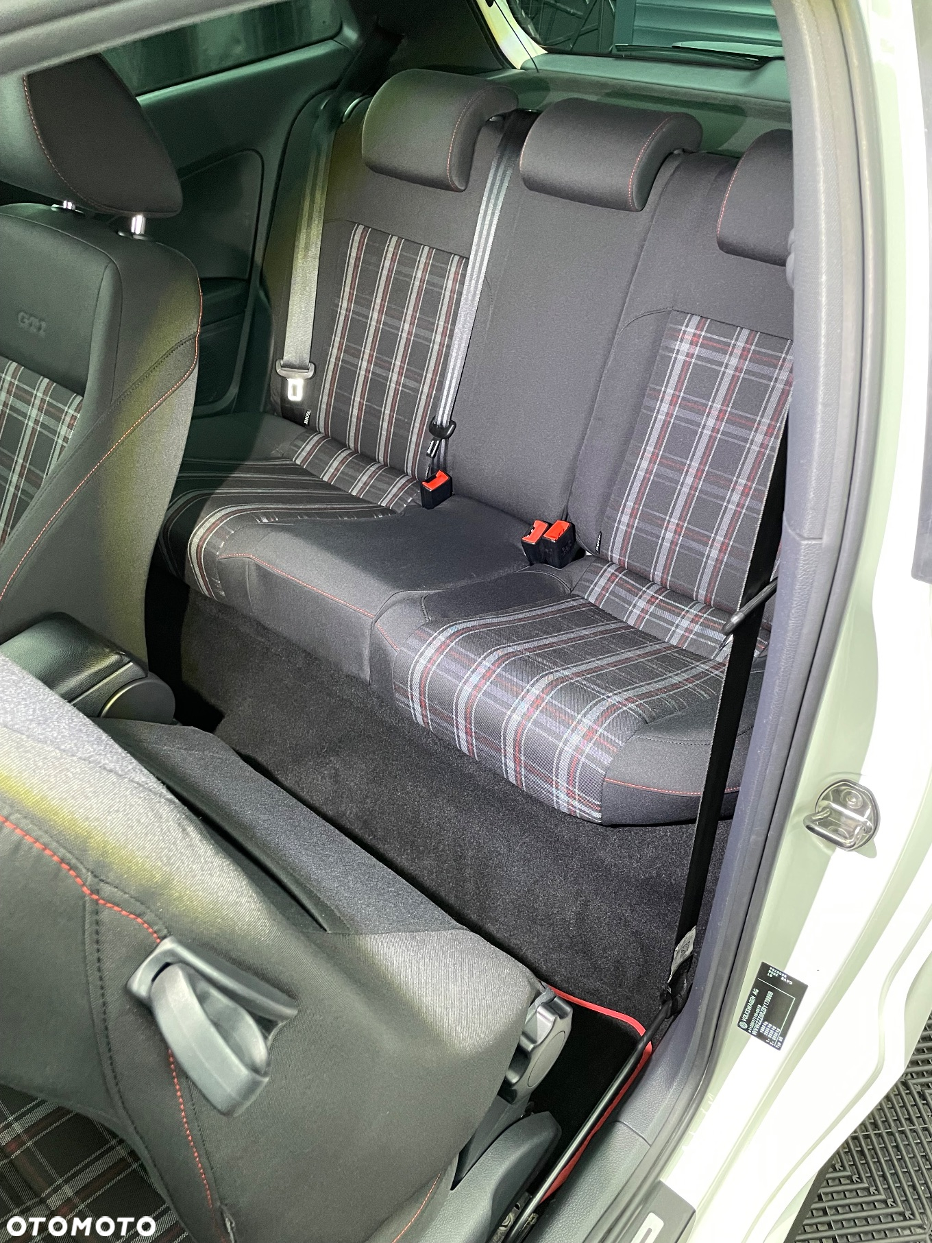 Volkswagen Polo 1.4 TSI GTI DSG - 6