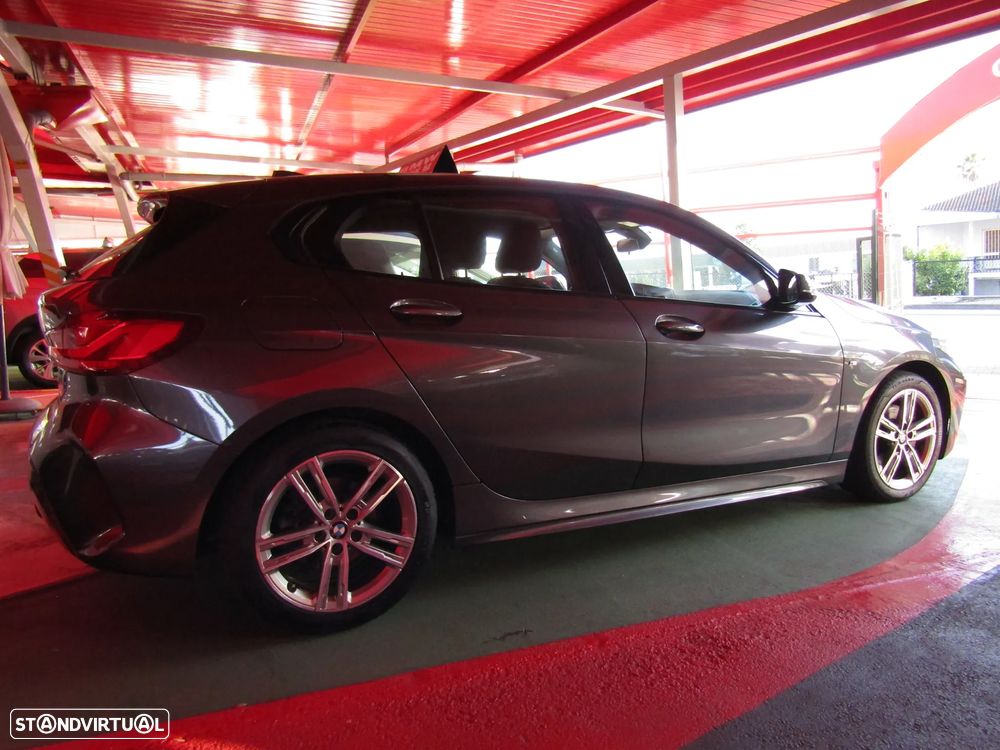 BMW 116 d Pack Desportivo M - 29