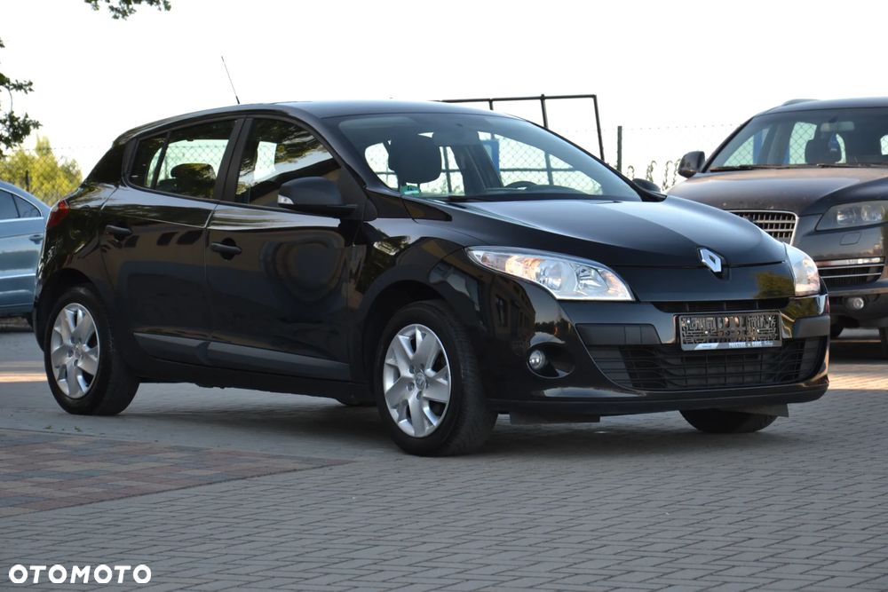 Renault Megane 1.6 16V Color Edition - 12