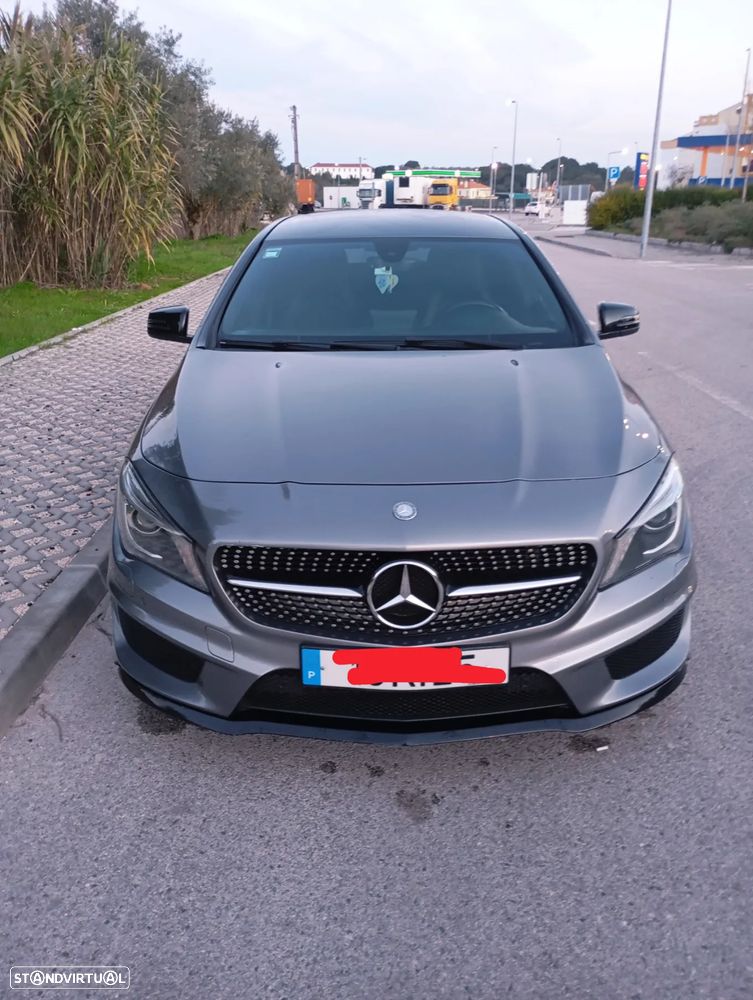Mercedes-Benz CLA 200 d Shooting Brake AMG Line Aut. - 4