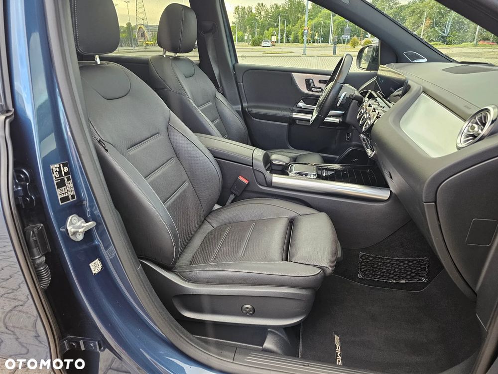 Mercedes-Benz Klasa B 250 4Matic 7G-DCT AMG Line - 19
