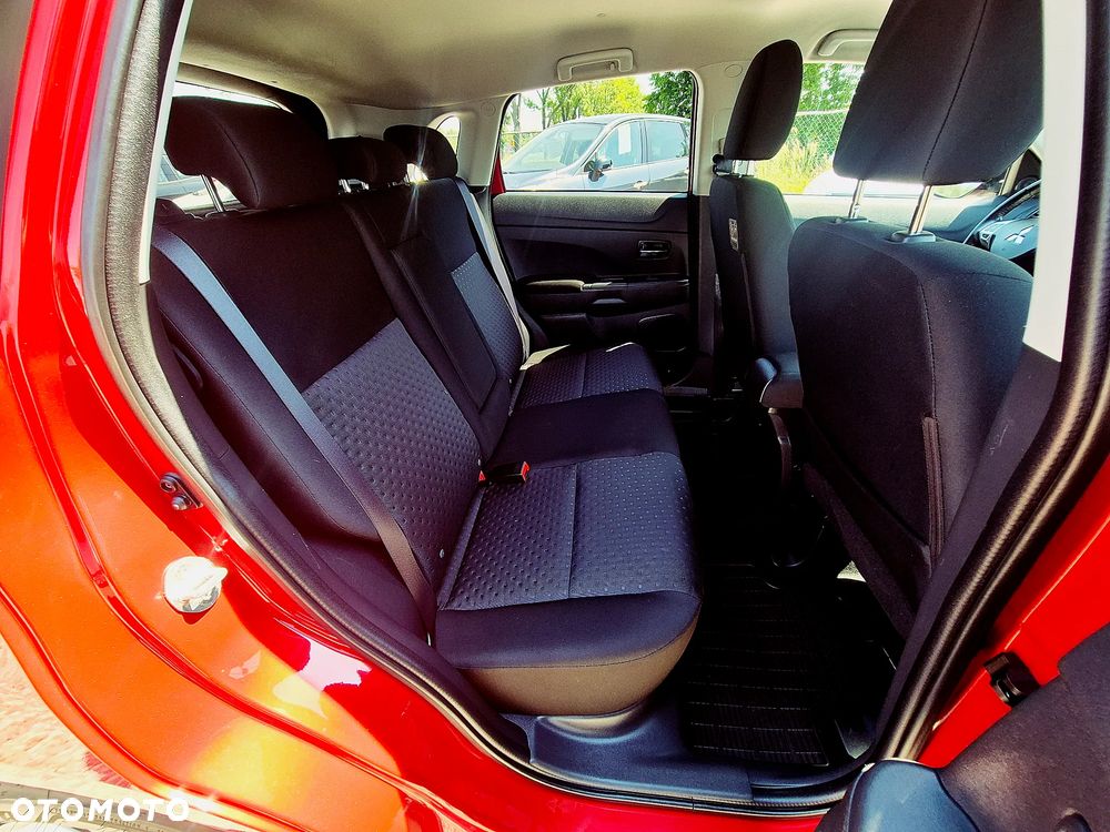 Mitsubishi ASX 1.6 2WD 35 Jahre - 33