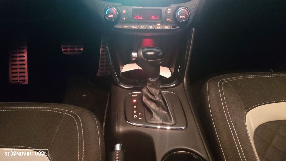 Kia Ceed SW 1.6 CRDi 136 DCT ISG GT Line - 19