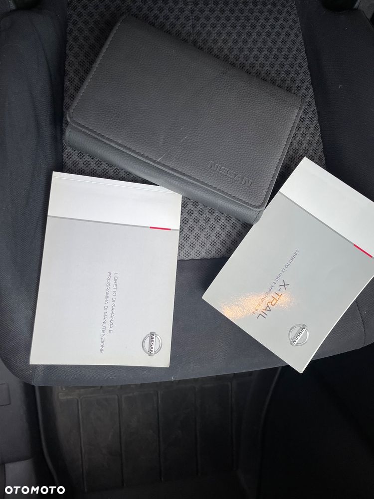 Nissan X-Trail 2.0 dCi 4x4 DPF Automatik SE - 26