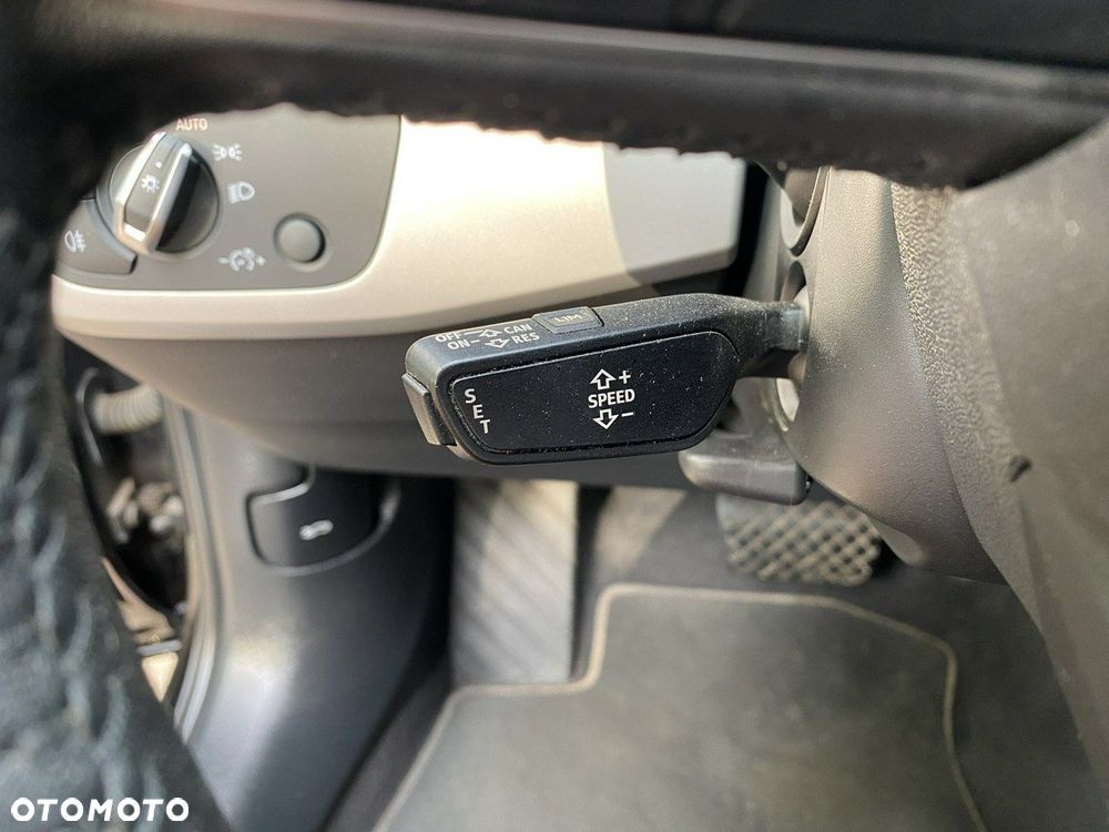 Audi A4 Limousine - 19